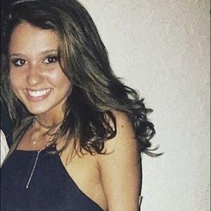 Meet your Posher, Raeanna